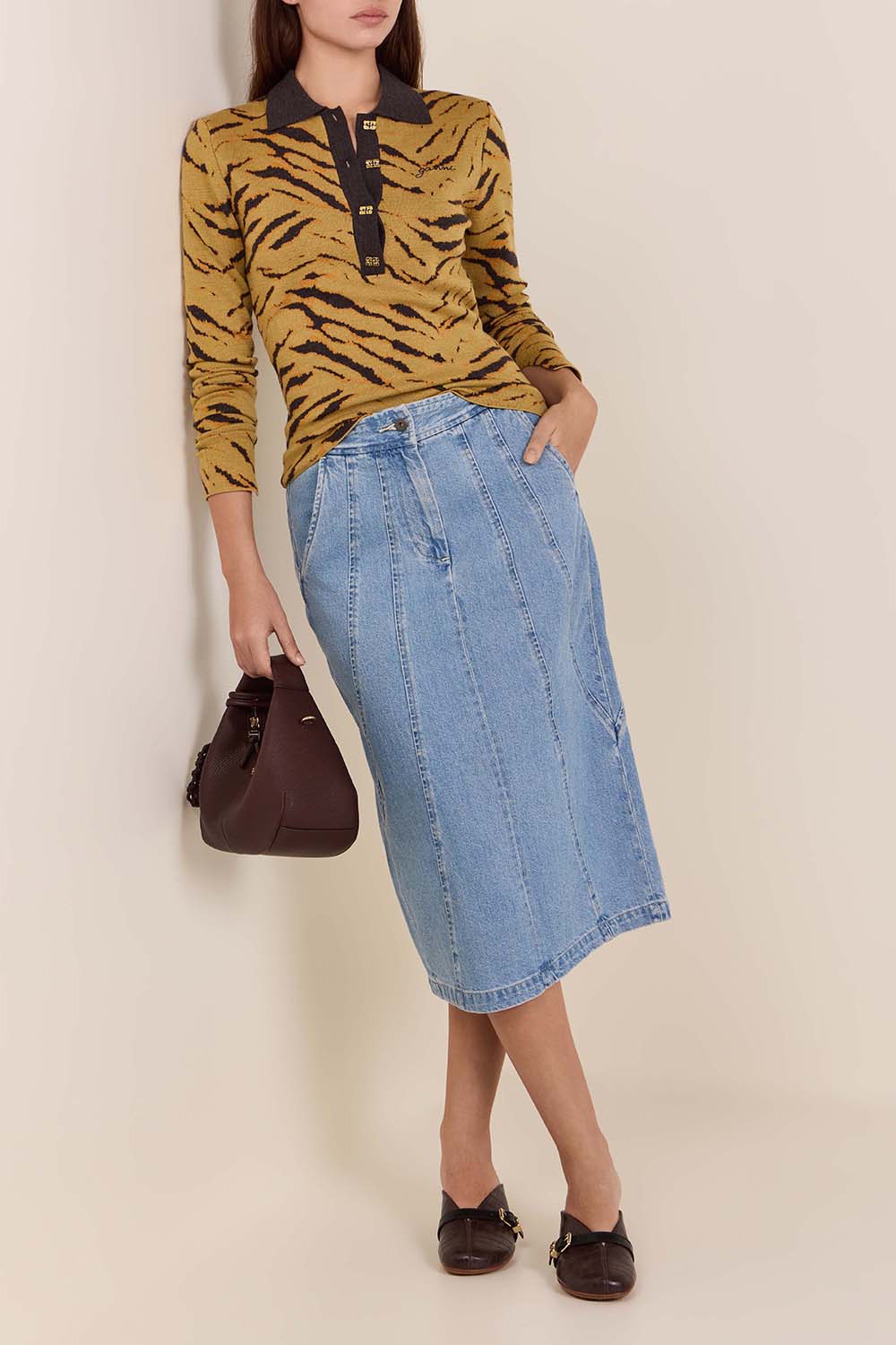 חצאתי מידי ג'ינס